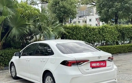 Toyota Corolla, 2022 год, 1 650 000 рублей, 4 фотография