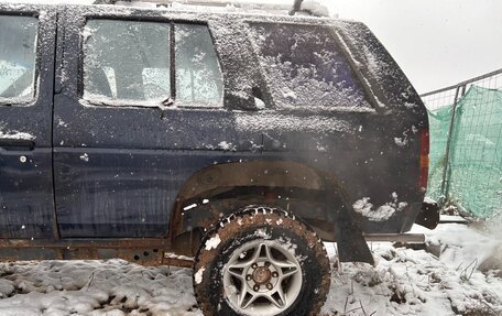 Nissan Terrano II рестайлинг, 1992 год, 150 000 рублей, 12 фотография