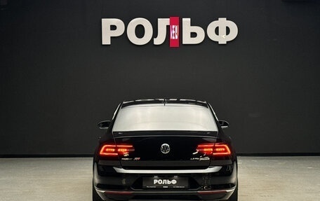 Volkswagen Passat B8 рестайлинг, 2017 год, 2 000 000 рублей, 4 фотография