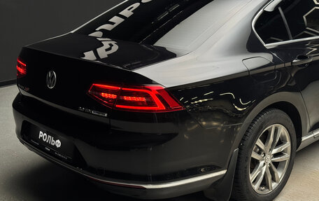 Volkswagen Passat B8 рестайлинг, 2017 год, 2 000 000 рублей, 9 фотография