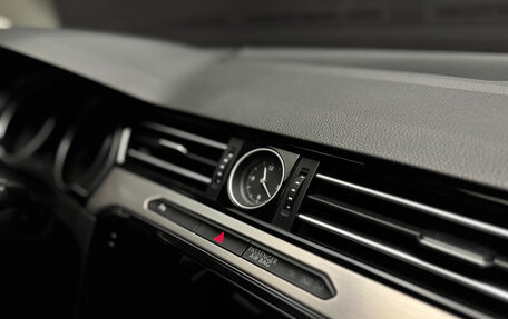 Volkswagen Passat B8 рестайлинг, 2017 год, 2 000 000 рублей, 19 фотография