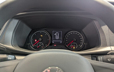 Volkswagen Caravelle T6 рестайлинг, 2024 год, 9 960 000 рублей, 7 фотография