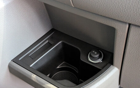 Volkswagen Caravelle T6 рестайлинг, 2024 год, 9 960 000 рублей, 11 фотография