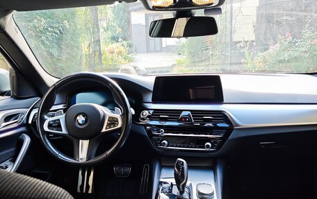 BMW 5 серия, 2019 год, 4 150 000 рублей, 14 фотография