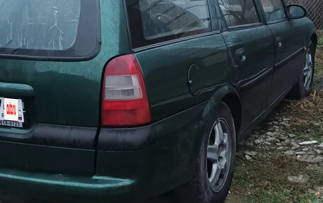 Opel Vectra B рестайлинг, 1997 год, 295 000 рублей, 3 фотография