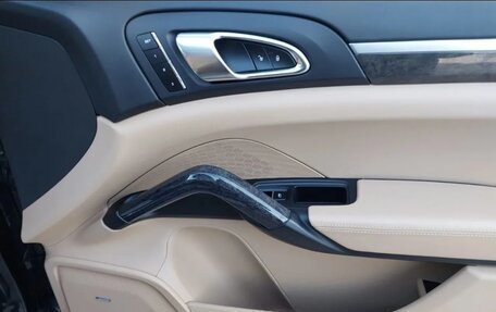 Porsche Cayenne III, 2013 год, 3 100 000 рублей, 2 фотография