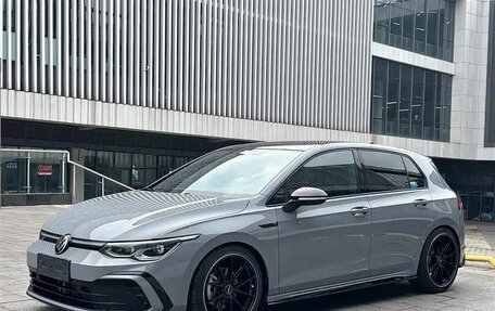 Volkswagen Golf VIII, 2021 год, 1 680 013 рублей, 3 фотография