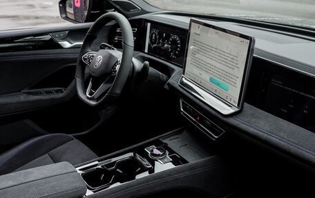 Volkswagen Tiguan, 2025 год, 5 050 000 рублей, 12 фотография