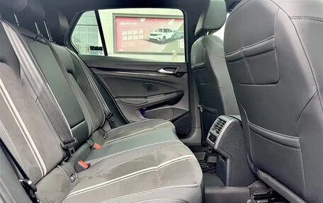 Volkswagen Golf VIII, 2021 год, 1 680 013 рублей, 10 фотография