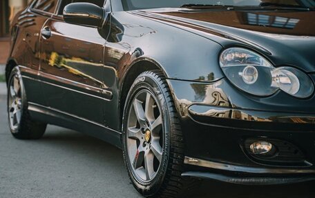 Mercedes-Benz C-Класс, 2005 год, 510 000 рублей, 4 фотография