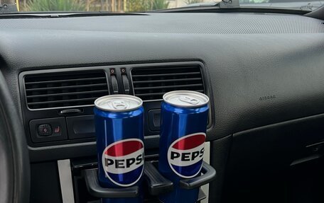 Volkswagen Bora, 2003 год, 750 000 рублей, 10 фотография