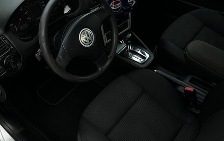 Volkswagen Bora, 2003 год, 750 000 рублей, 8 фотография