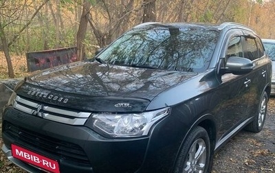 Mitsubishi Outlander III рестайлинг 3, 2014 год, 1 150 000 рублей, 1 фотография