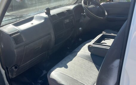 Mazda Bongo IV, 2000 год, 500 000 рублей, 5 фотография