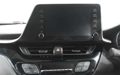 Toyota C-HR I рестайлинг, 2020 год, 2 049 000 рублей, 20 фотография