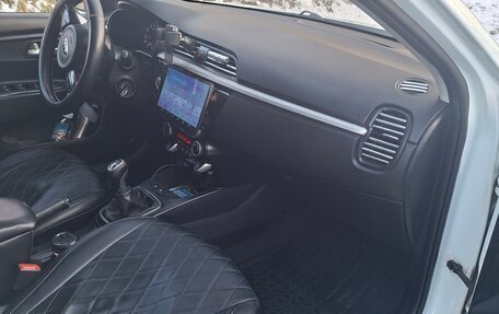 KIA Rio IV, 2018 год, 1 370 000 рублей, 11 фотография