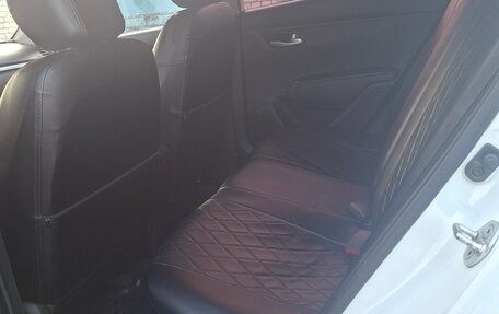 KIA Rio IV, 2018 год, 1 370 000 рублей, 15 фотография