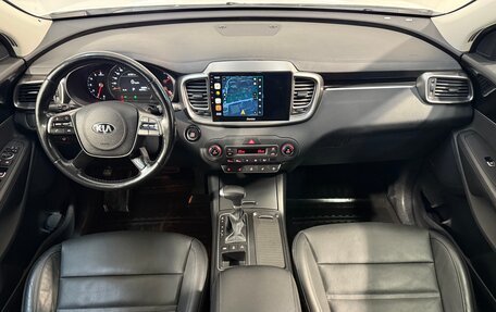 KIA Sorento III Prime рестайлинг, 2019 год, 3 399 800 рублей, 10 фотография