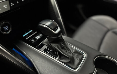 Toyota Venza, 2023 год, 4 090 000 рублей, 19 фотография