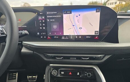 Audi Q5, 2025 год, 10 590 040 рублей, 13 фотография