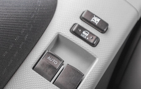 Toyota Yaris III рестайлинг, 2007 год, 839 000 рублей, 9 фотография