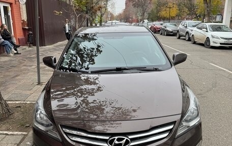 Hyundai Solaris II рестайлинг, 2015 год, 1 165 000 рублей, 1 фотография