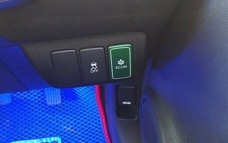 Honda Fit Shuttle I рестайлинг, 2014 год, 960 000 рублей, 8 фотография