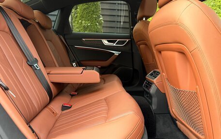 Audi A6, 2019 год, 3 850 000 рублей, 14 фотография