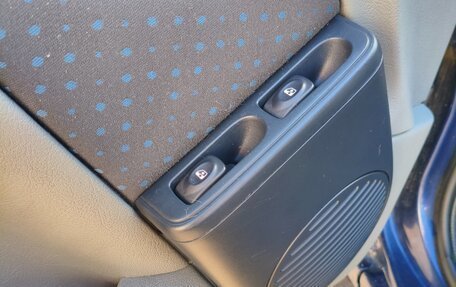 Renault Symbol I, 2006 год, 299 999 рублей, 19 фотография