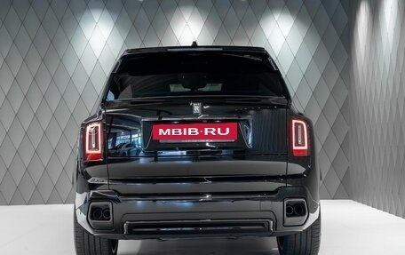 Rolls-Royce Cullinan, 2025 год, 66 990 032 рублей, 5 фотография