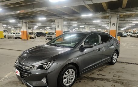 Hyundai Elantra VI рестайлинг, 2019 год, 1 399 000 рублей, 2 фотография