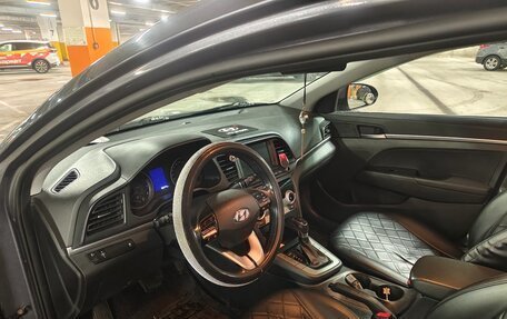 Hyundai Elantra VI рестайлинг, 2019 год, 1 399 000 рублей, 9 фотография