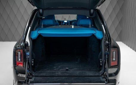 Rolls-Royce Cullinan, 2025 год, 66 990 032 рублей, 20 фотография