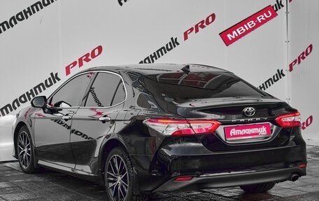 Toyota Camry, 2018 год, 2 925 000 рублей, 7 фотография