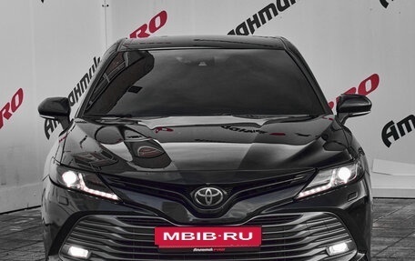 Toyota Camry, 2018 год, 2 925 000 рублей, 5 фотография
