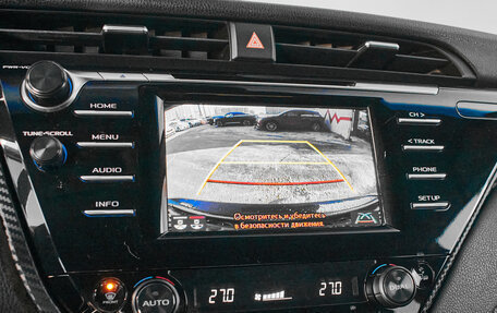 Toyota Camry, 2018 год, 2 925 000 рублей, 19 фотография