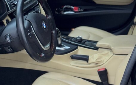 BMW 3 серия, 2018 год, 3 100 000 рублей, 12 фотография