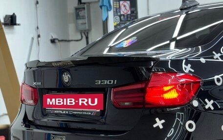 BMW 3 серия, 2018 год, 3 100 000 рублей, 18 фотография