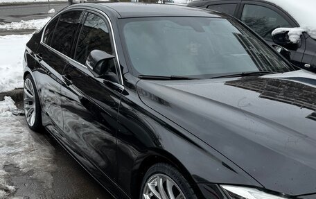 BMW 3 серия, 2018 год, 3 100 000 рублей, 31 фотография