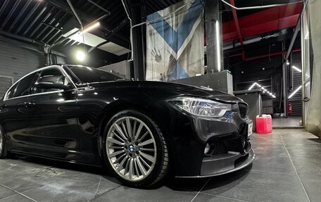 BMW 3 серия, 2018 год, 3 100 000 рублей, 28 фотография