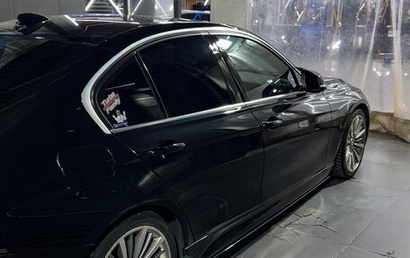 BMW 3 серия, 2018 год, 3 100 000 рублей, 26 фотография