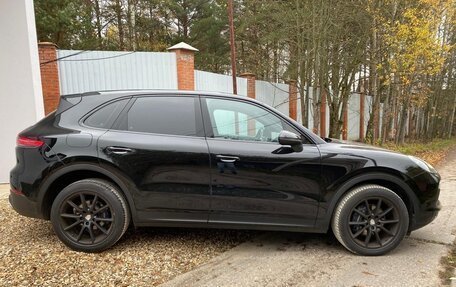 Porsche Cayenne III, 2018 год, 5 800 000 рублей, 4 фотография