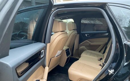 Porsche Cayenne III, 2018 год, 5 800 000 рублей, 14 фотография