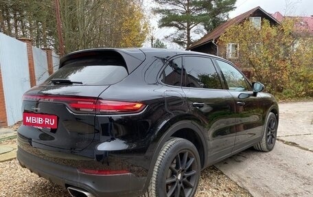 Porsche Cayenne III, 2018 год, 5 800 000 рублей, 6 фотография