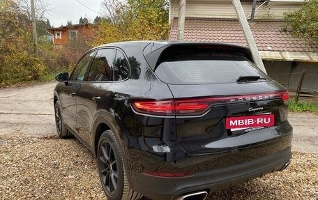 Porsche Cayenne III, 2018 год, 5 800 000 рублей, 9 фотография