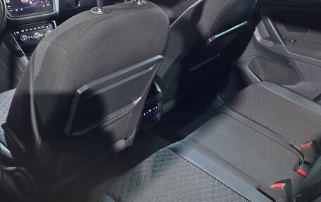 Volkswagen Tiguan II, 2019 год, 2 650 000 рублей, 7 фотография