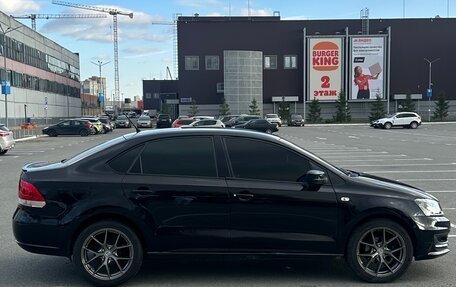 Volkswagen Polo VI (EU Market), 2013 год, 900 000 рублей, 7 фотография