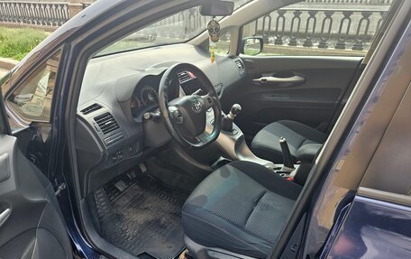 Toyota Auris II, 2010 год, 550 000 рублей, 9 фотография