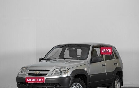 Chevrolet Niva I рестайлинг, 2018 год, 789 000 рублей, 2 фотография
