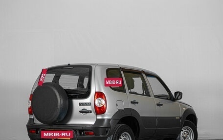 Chevrolet Niva I рестайлинг, 2018 год, 789 000 рублей, 3 фотография